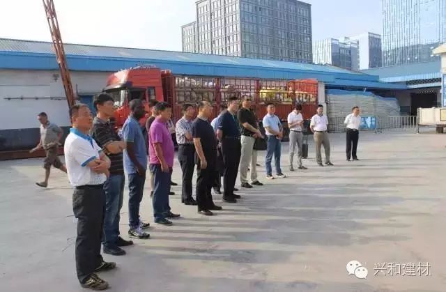 灌南|记事|湖北省住建厅、设计院领导及专家一行 莅临星河集团参观指导